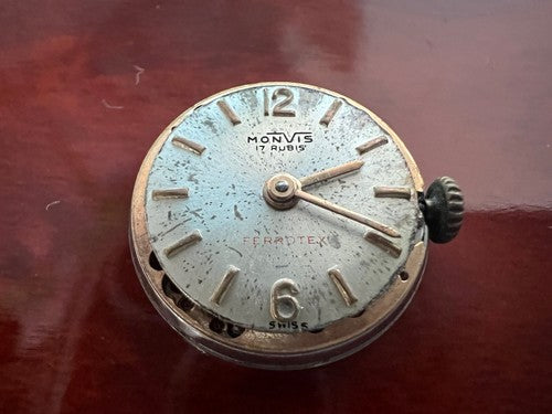 🔴 MONVIS Ferrotex Damenuhrwerk mit Handaufzug, zu überholen, Vintage-Teile 