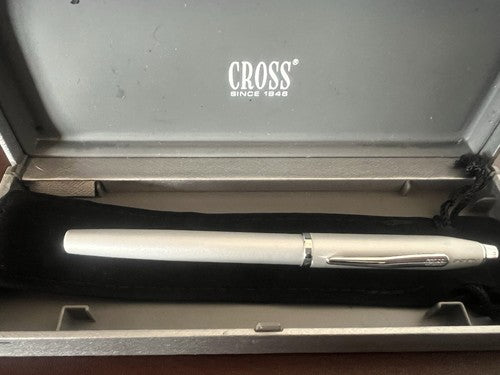 Cross Stylo-Plume Stylo à Plume Laque Gris Jubilé 2000 A Cartouche Avec Étui
