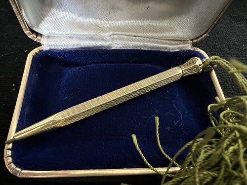 Bleistift Mechanical Laminiert Gold 18 K Anhänger Miniatur Chatelaine Antik A 