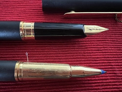 Elmitex Stylo-Plume Stylo à Plume Et Sphère By Montegrappa Laque Noire / Rétro