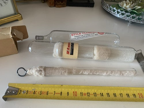Ampullen Médicale Laboratoire Verre Soufflé Et Zimospuma Vintage
