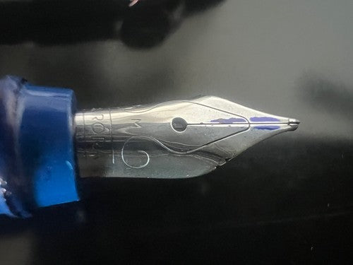 Aurora Pen Fountain Pen Ipsilon Arrows Tricolori Brooch Cartridges Box