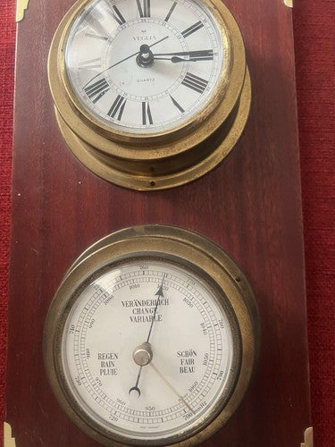 🔴 VEGLIA Wanduhr-Barometer aus Holz und Messing mit Bullauge 