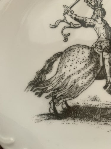 🔴 TIRSCHENREUTH piatto porcellana Germany a parete CAVALIERE 3 vintage 25 cm