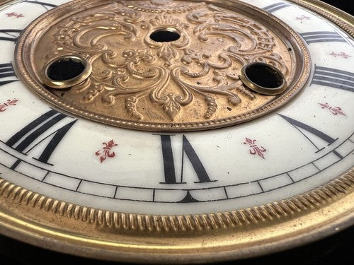 Rote Wanduhr mit Pendel, Zifferblatt aus Emaille, Vintage-Ersatzteile 