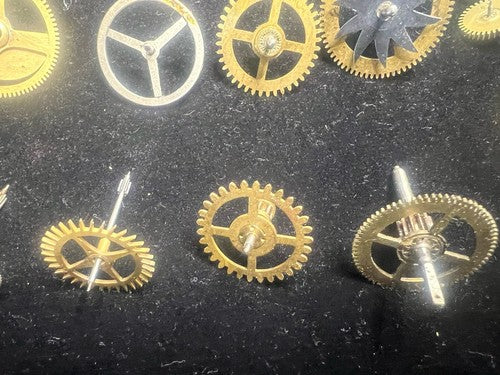 🔴 RUOTA OROLOGIO ingranaggio movimento pignoni a pendolo tavolo lotto 23 pezzi