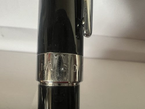 🔴 HUGO BOSS penna stilografica lacca nera a cartuccia profili cromati mai usata