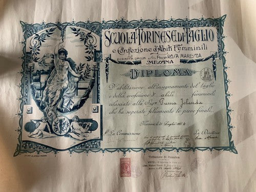 🔴 REGNO ITALIA Vittorio Emanuele III grande attestato DIPLOMA SARTA del 1928