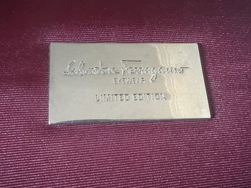 🔴 SALVATORE FERRAGAMO custodia occhiali fodero di tessuto rosso