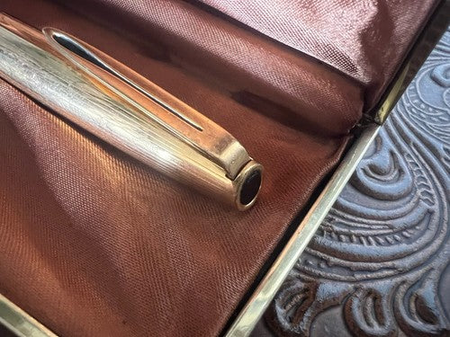Aurora Stylo-Plume Stylo à Plume Duo Cart Cinzano Or Écrit Vintage Et