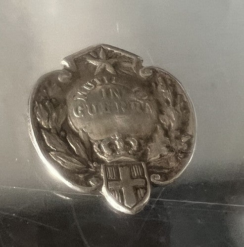 Mutilated Of War 1915-1918 Brooch, Pins Originating Of Metal Embossed 