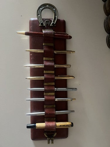 Etienne Aigner Porte-Stylo de Bureau Mur Cuir Fer Cheval Vintage 