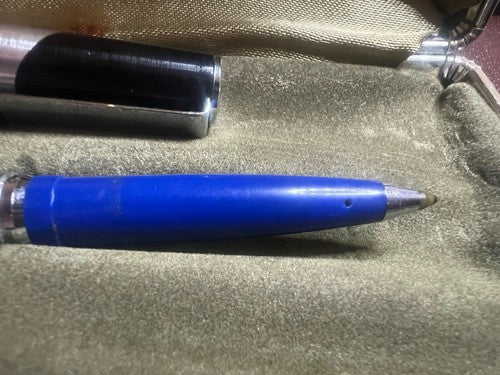 🔴 PENTEL Excalibur Chrom-Rollerball-Stift mit Federmäppchen 