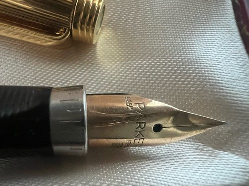 🔴 PARKER penna stilografica 75 placcata oro numerata pennino ORO 14 KT F nuova