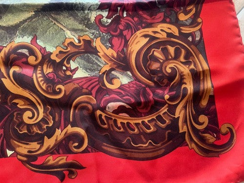 🔴 GIANFRANCO FERRE' foulard donna seta pura rosso con quadro frutta elegante