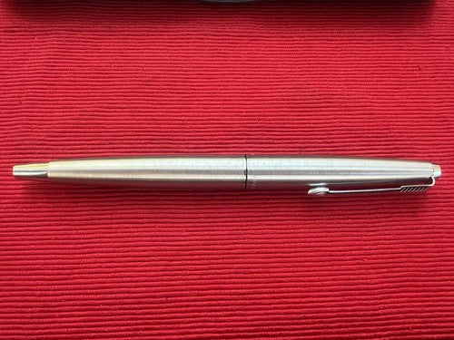 Parker Stylo-Plume Stylo à Plume 45 Satin Chrome Poli Stylo Plume F Écrit