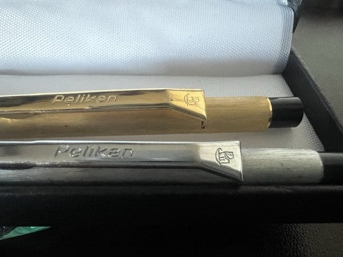Pelikan Penne Sphère Bouton Pression Métal Doré Et Vintage Chrome 2 Penne