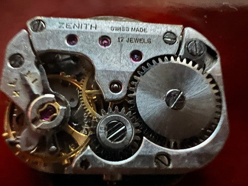 Zenith Mouvement Montre Cadran Mains Mouvement Manuel Examen