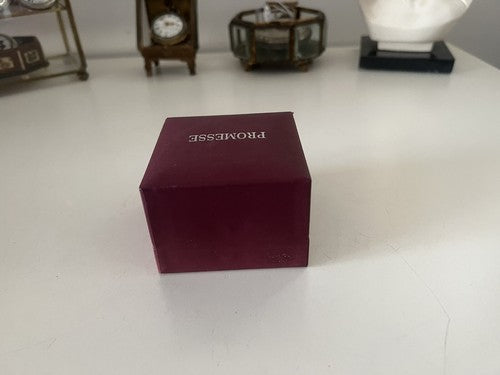 Promesse Boîte Bijou Boucles D'Oreilles, Pendentif, Charms Bordeaux Rigide