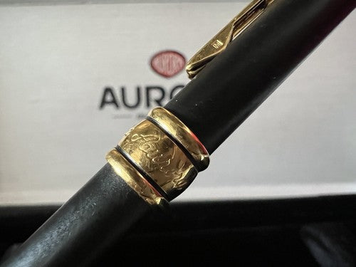 Aurora Pen Sphere Magellan Black Gold Marking Perfectly And