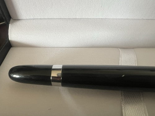 Hugo Boss Stylo-Plume Stylo à Plume Laque Noire A Cartouche Profils Chrome Non