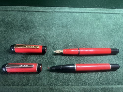 🔴 AURORA penna stilografica Idea ROSSA pennino M e sfera scrivono vintage