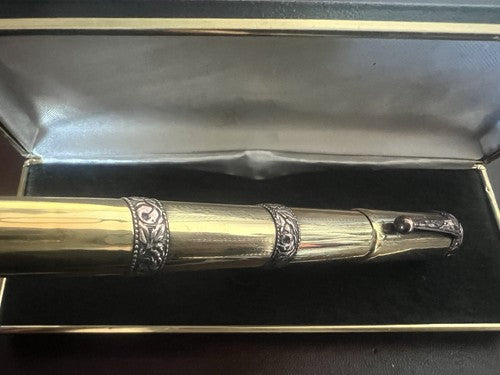 🔴 AMERIKA penna stilografica retrattile con bassorilievi pen ORO scrive vintage