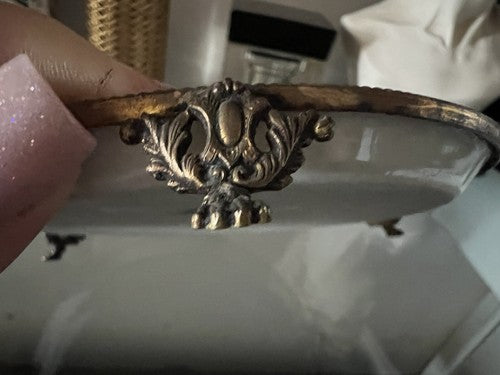 Limoges Cendrier Porcelaine Fleurs Peinte à la Main Profils Bronze Vintage 