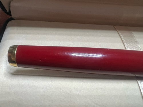 🔴 AURORA penna sfera D72 resina rossa profili dorati refill roller con astuccio