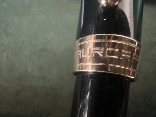 Aurora Stylo-Plume Sphère Tu Laque Noire Profils Or Rose Avec Trousse 