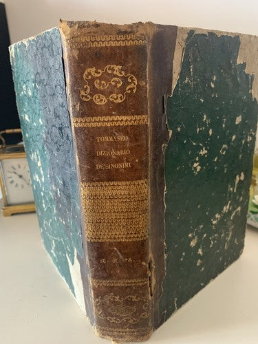 Livre Dictionnaire Des Sionimi de La Langue Italienne Tommaseo Antique 1845