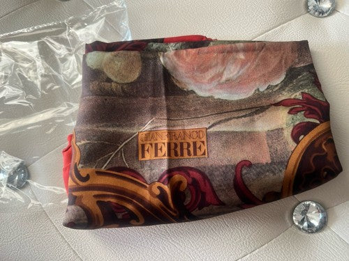 🔴 GIANFRANCO FERRE' foulard donna seta pura rosso con quadro frutta elegante