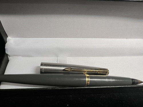 Parker Stylo-Plume Stylo à Plume Gris Corps Allongée à Cartouche Écrit Vintage