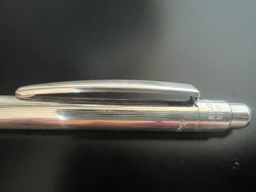 Delta Stylo-Plume Sphère Plaqué Argent Sainte Marguerite Bouton Snap Écrit