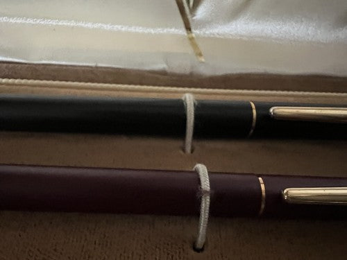 🔴 CROSS Classic Century black and burgundy lacquer ballpoint pens write with box 