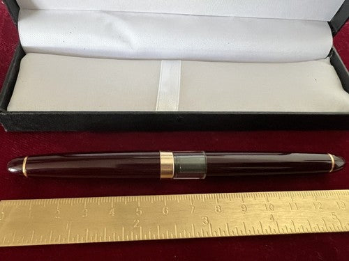 Marksman Stylo-Plume Stylo à Plume Bordeaux Profils Doré à Cartouche Écrit Cru