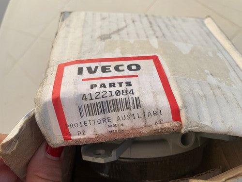Iveco Stralis Et Bus 41221084 NEBELSCHEINWERFER Route Projecteur Auxiliaire 