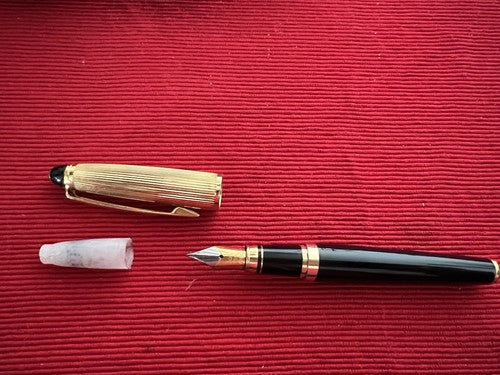 Addex Stylo-Plume Stylo à Plume Mini Diva Laque Noire Cartouche Iridium Point 