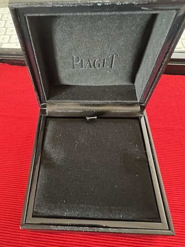 🔴 PIAGET Schmuckkästchen für Anhänger und Ringe, 9 x 9 cm, Höhe 5 cm 
