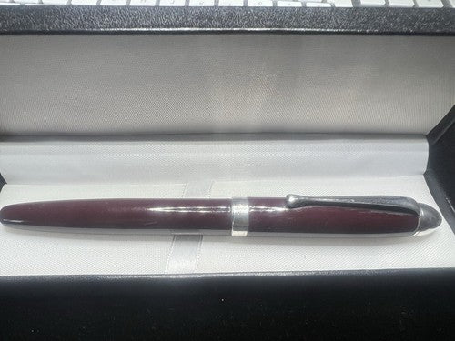 Delta Pen Sphere Roller Graffiti Lacquer Bordeaux Trim Foiled Silver