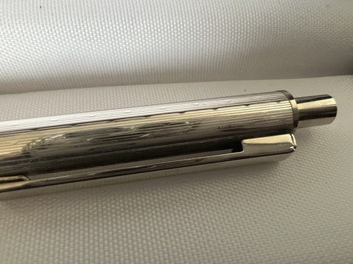 🔴 Penna sfera ARGENTO MASSICCIO 925 righe bassorilevo pulsante vintage 11