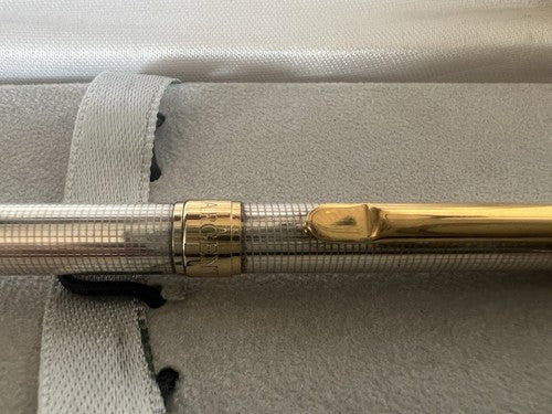 Unoargento Stylo-Plume Sphère Argent 925 Guillocchè Profils Doré Écrit Trousse