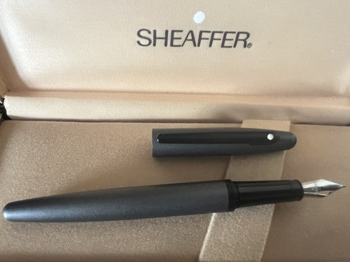 Sheaffer Pen Fountain Pen Lacquer Grey Barrel Shotgun Cartridge Pen (M)