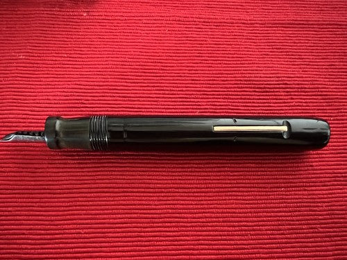 Red Sheaffer’s Vintage Black Celluloid Lever Fountain Pen '30 Writes