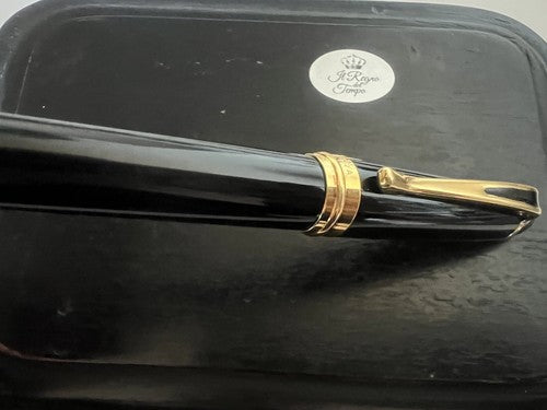 Aurora Stylo-Plume Sphère Roller Ipsilon Entièrement Noire Or Écrit Roller 