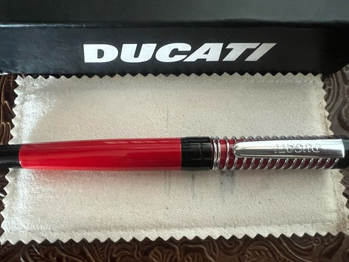 🔴 DUCATI penna stilografica lacca rossa Performance FP DUC4703 porta penne NOS