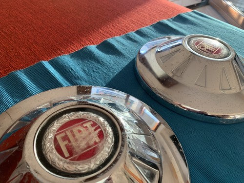 Fiat 124 Sport 2 Boulons Enjoliveurs, Enjoliveurs, Original D’Époque Diam. 21