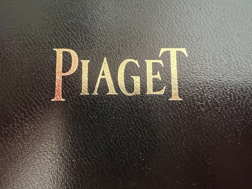 🔴 PIAGET Schmuckkästchen für Anhänger und Ringe, 9 x 9 cm, Höhe 5 cm 