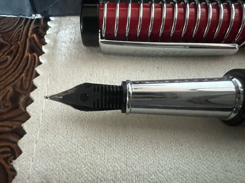 🔴 DUCATI penna stilografica lacca rossa Performance FP DUC4703 porta penne NOS