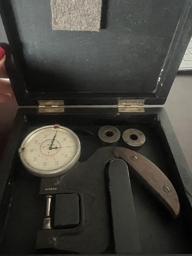 🔴 KEILPART manual wood thickness gauge with case 